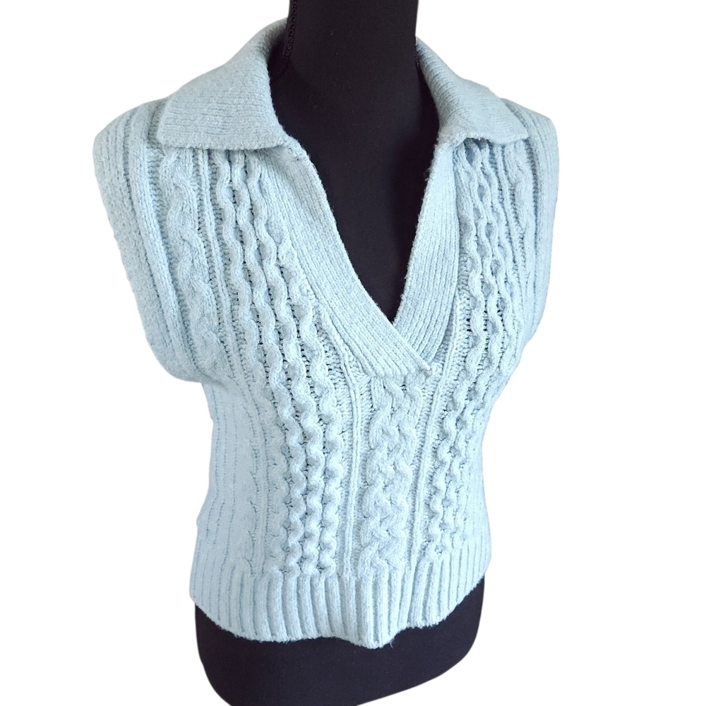 Pink Rose Icy Blue V-neck Collared Cable-knit Sweater Vest Sz S